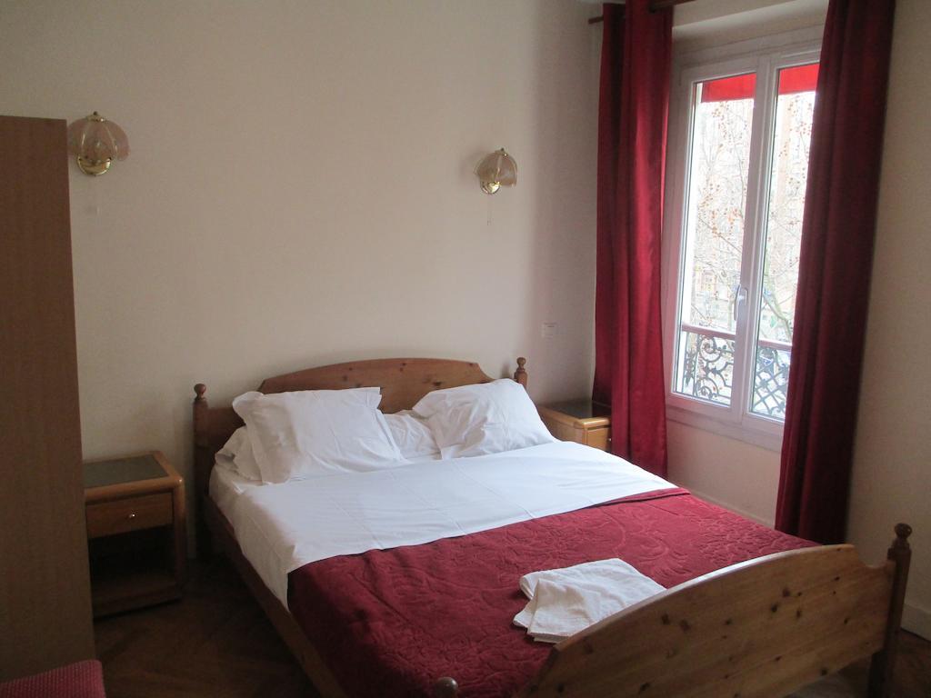 Central Hotel Париж Стая снимка